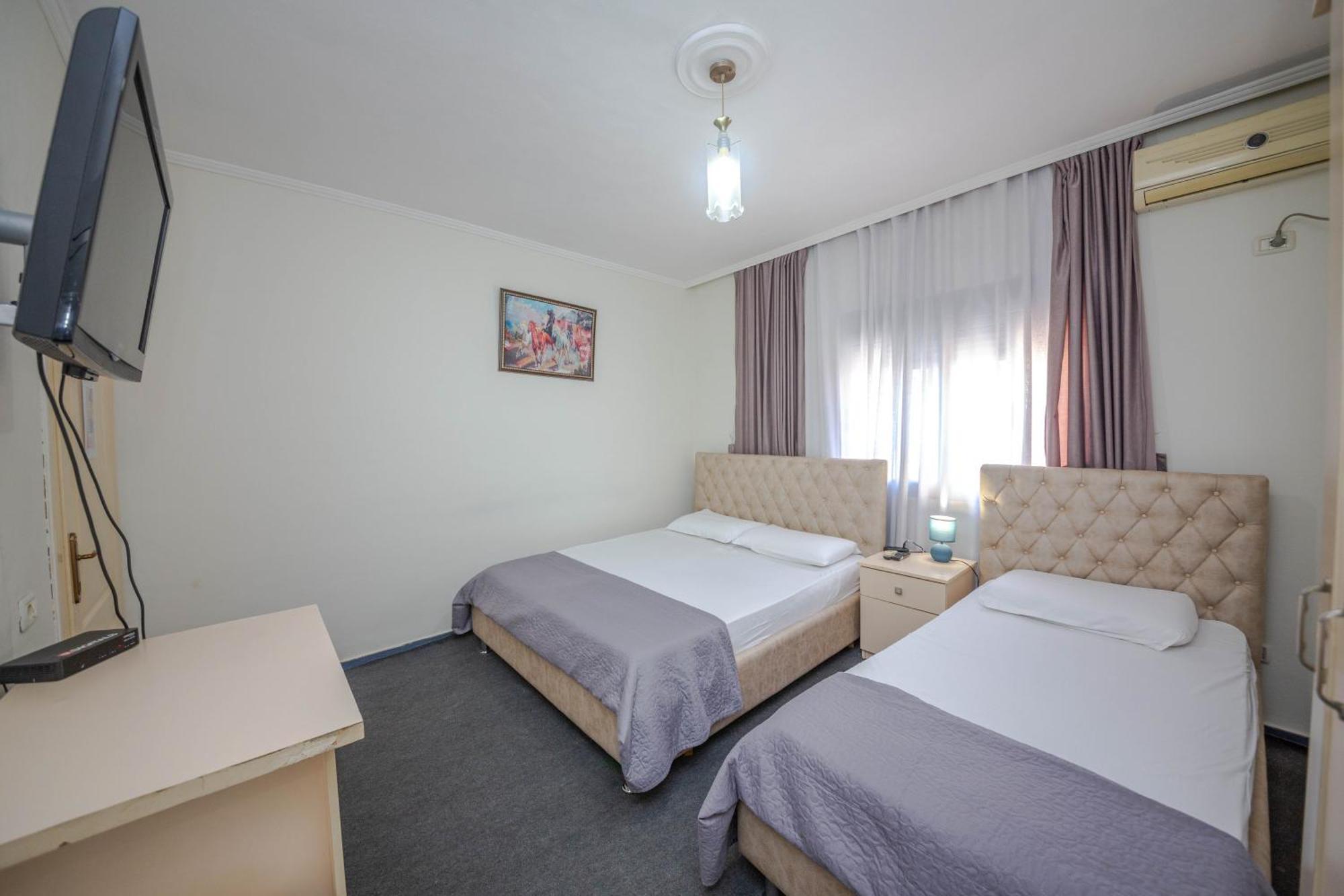 Hotel 3A Tirana Bagian luar foto